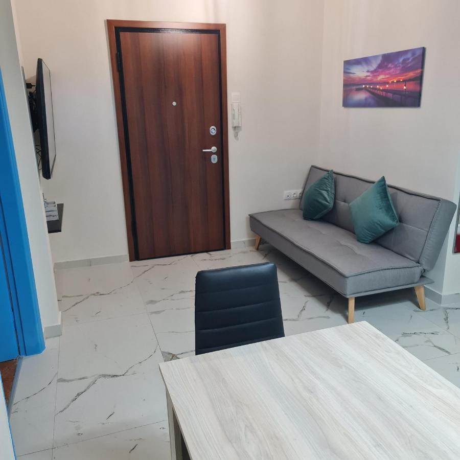 Full Apartment Near Kato Patissia Athens Exterior photo