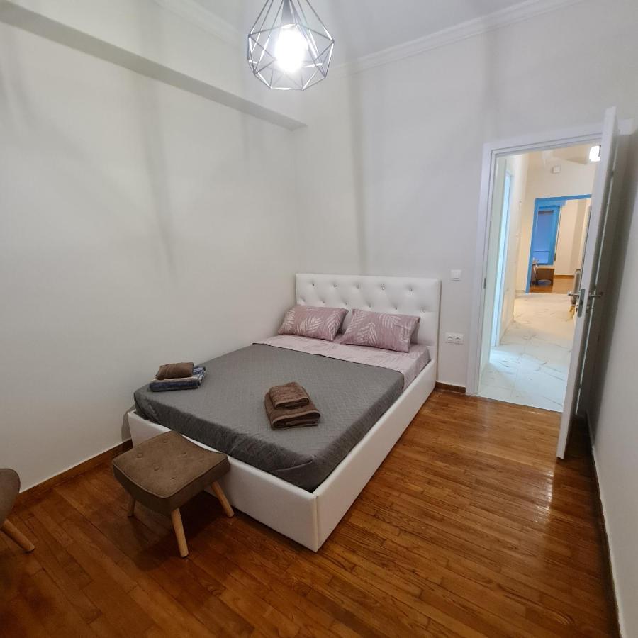 Full Apartment Near Kato Patissia Athens Exterior photo